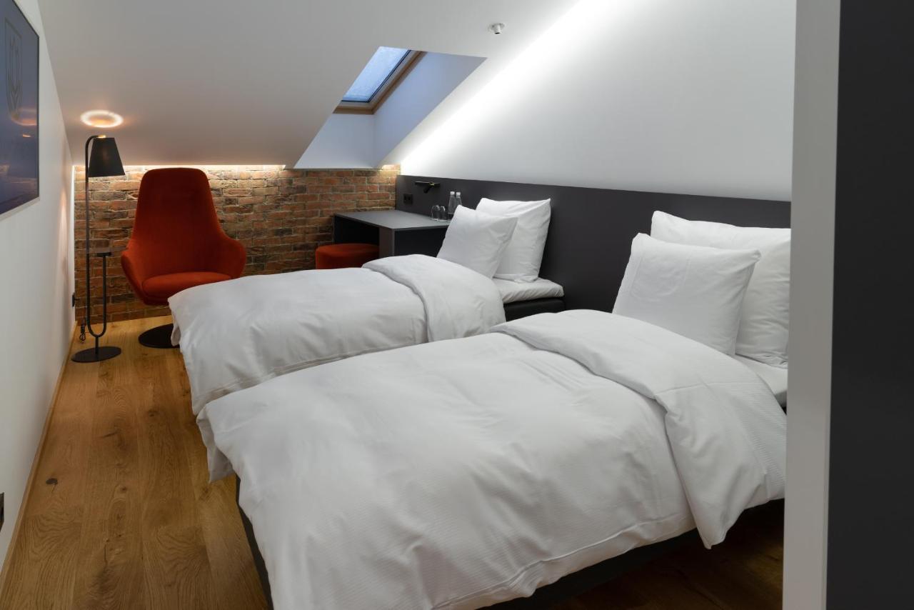 Dunten Hotel Reval Esterno foto
